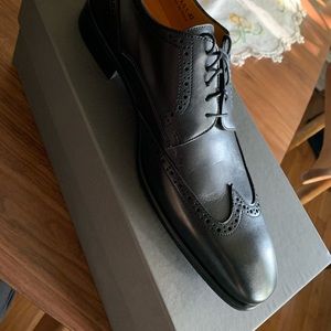 Men’s Florsheim caravel shoes